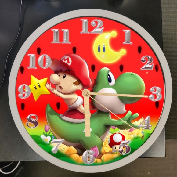 Joshi n Mario wall clock - Picture 3 of 6